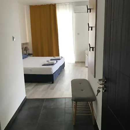 Akra
