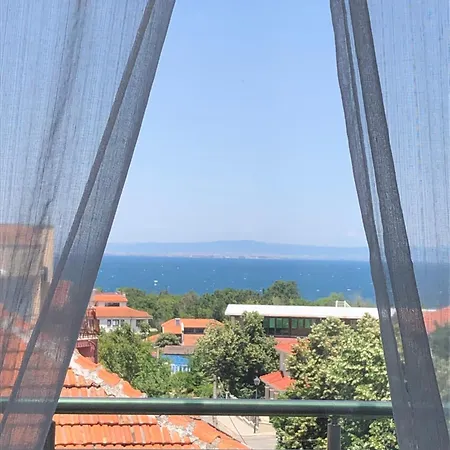 Hotel Akra